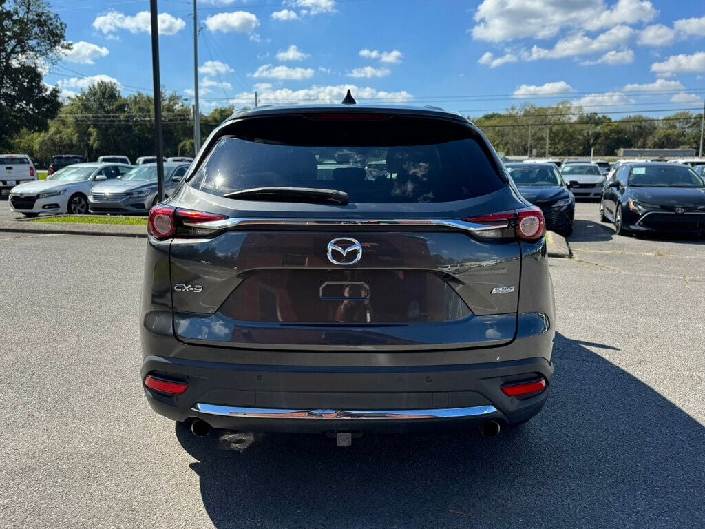 2018 Mazda CX-9 Grand Touring photo 2