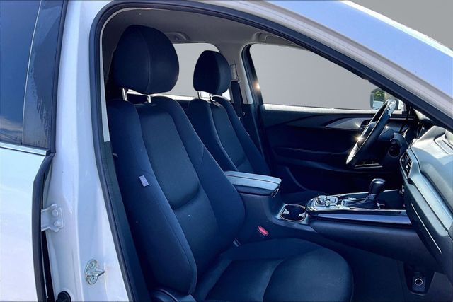 2018 Mazda CX-9 Sport - 23079944 - 12