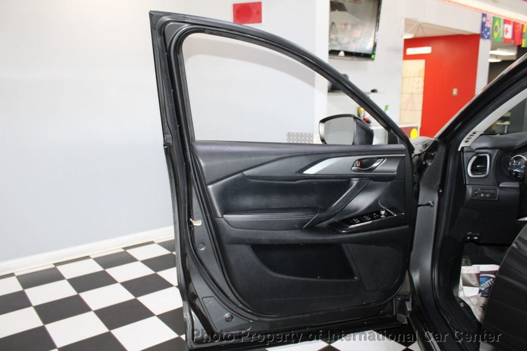 2018 Mazda CX-9 Touring - 22841159 - 7