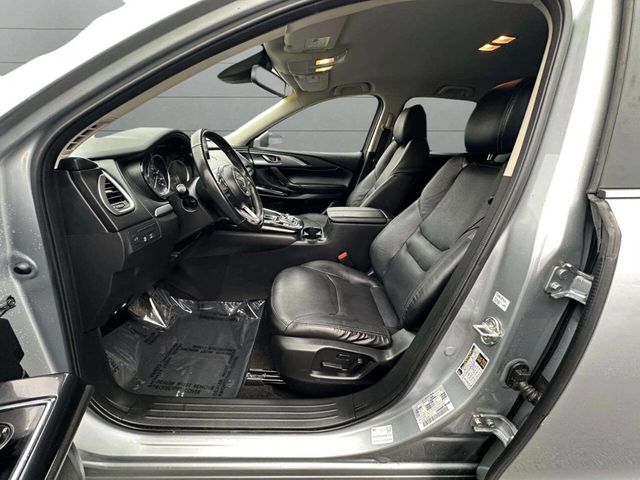 2018 Mazda CX-9 Touring AWD 4dr SUV - 22944149 - 16