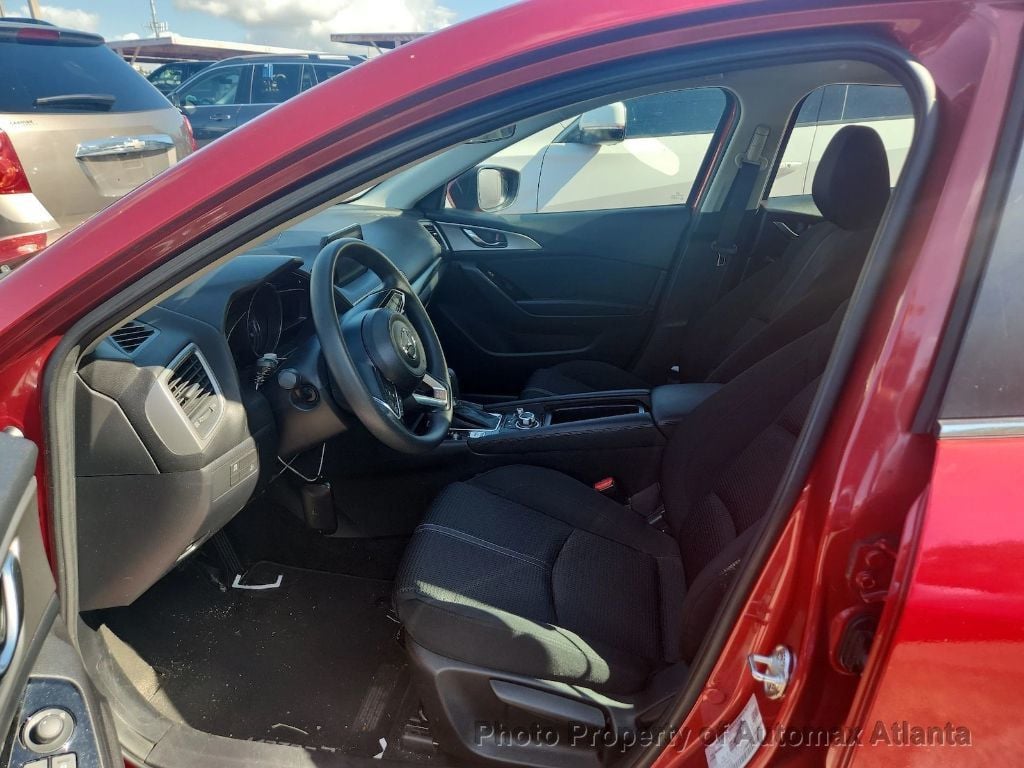 2018 Mazda Mazda3 Sport - 22676614 - 3