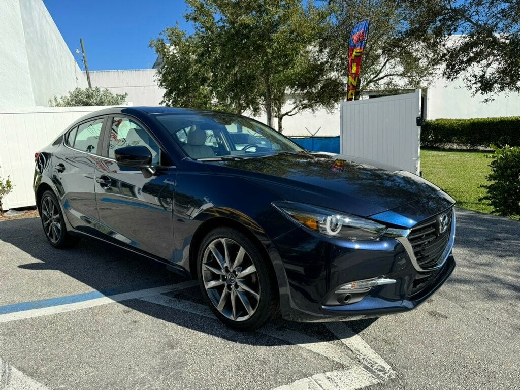 2018 Mazda Mazda3 4-Door Grand Touring Automatic - 22771707 - 0