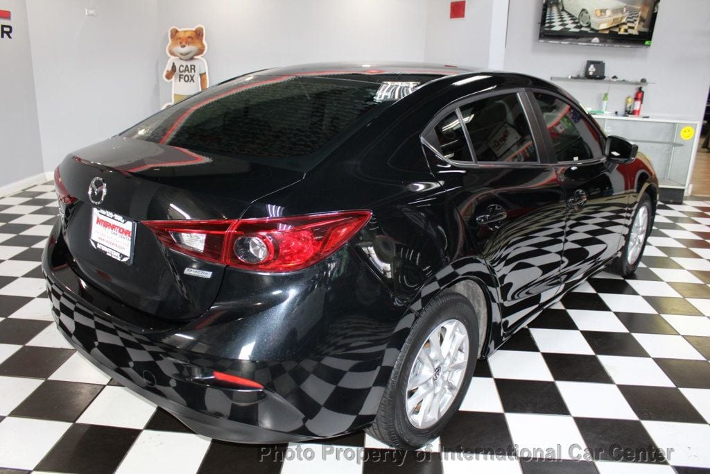 2018 Mazda Mazda3 4-Door Sport - 22784300 - 3