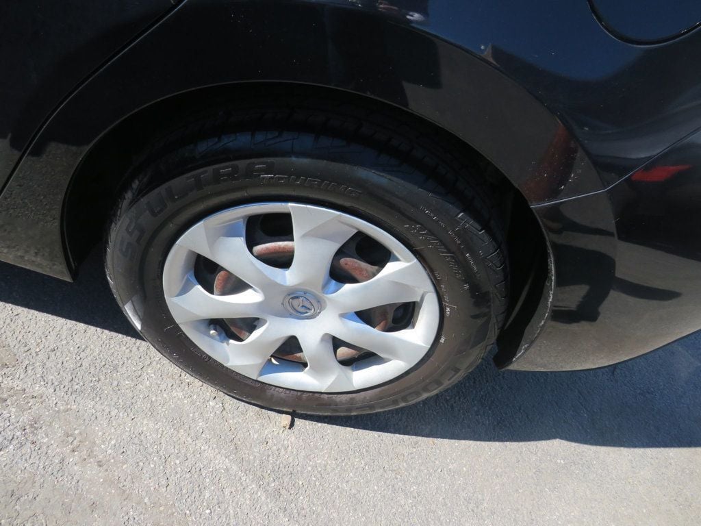 Mazda Mazda3 photo 9