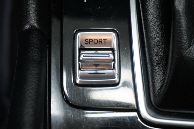 2018 Mazda Mazda3 4-Door Sport Automatic - 22987696 - 19