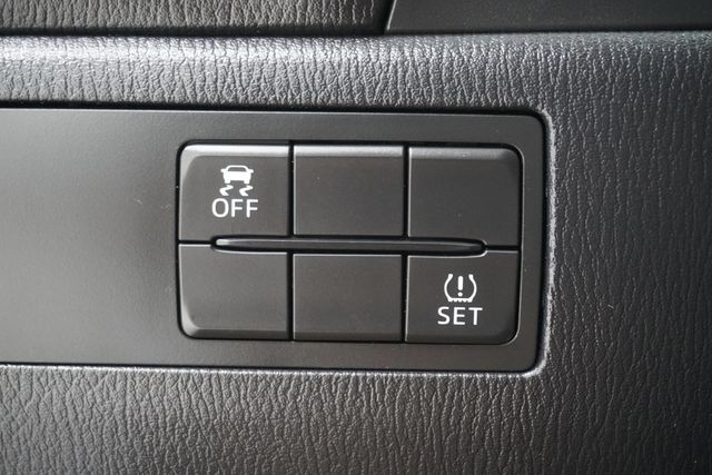 2018 Mazda Mazda3 4-Door Sport Automatic - 22987696 - 21