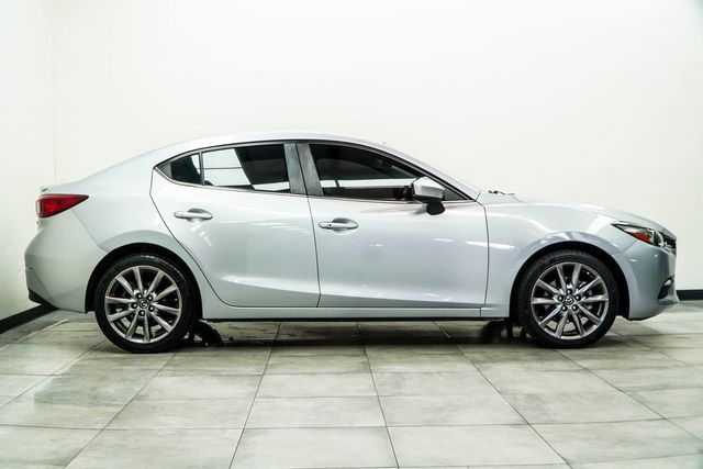 2018 Mazda Mazda3 4-Door Touring Automatic - 22916740 - 9