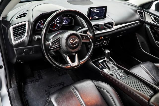 2018 Mazda Mazda3 4-Door Touring Automatic - 22916740 - 14