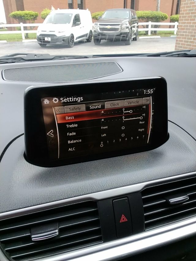 2018 Mazda Mazda3 4-Door Touring Automatic - 23091328 - 15
