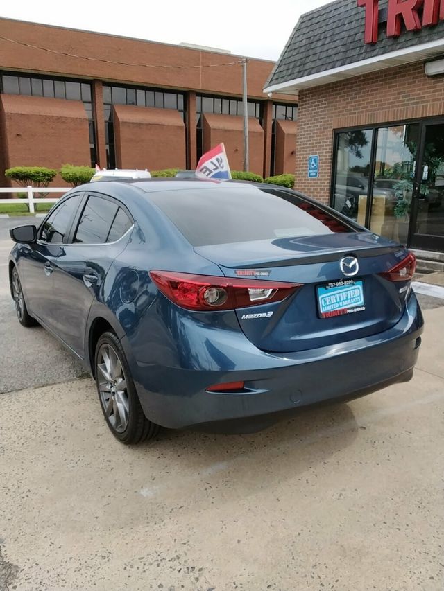 2018 Mazda Mazda3 4-Door Touring Automatic - 23091328 - 1