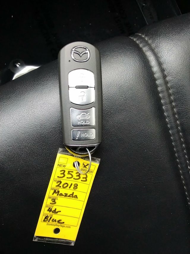 2018 Mazda Mazda3 4-Door Touring Automatic - 23091328 - 25