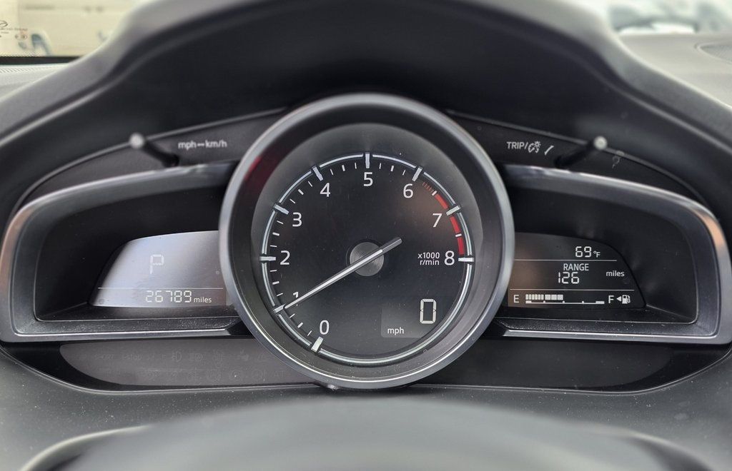 2018 Mazda Mazda3 5-Door Grand Touring Automatic - 22981155 - 9