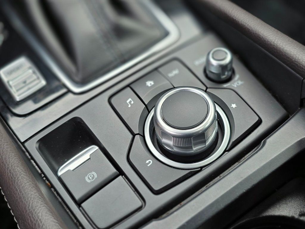 2018 Mazda Mazda3 5-Door Grand Touring Automatic - 22981155 - 13