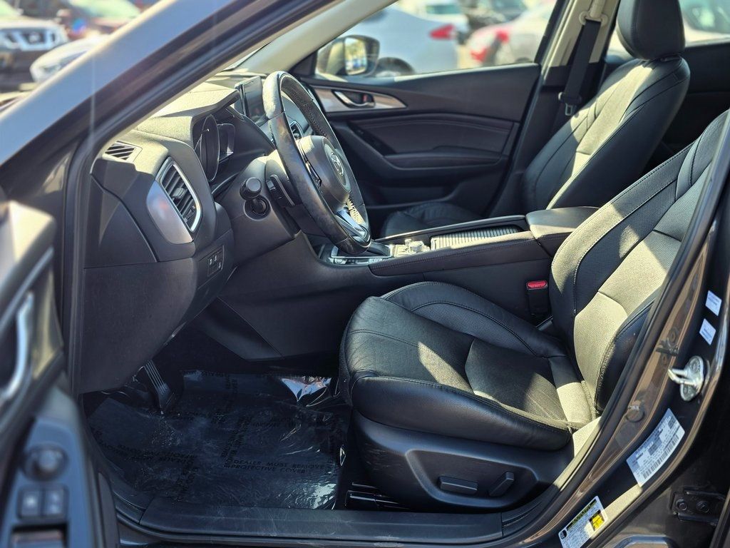 2018 Mazda Mazda3 5-Door Grand Touring Automatic - 22981155 - 14