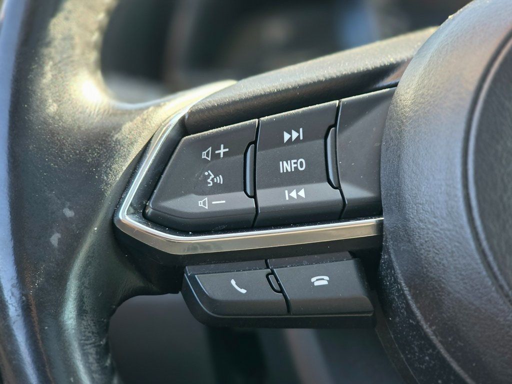 2018 Mazda Mazda3 5-Door Grand Touring Automatic - 22981155 - 25