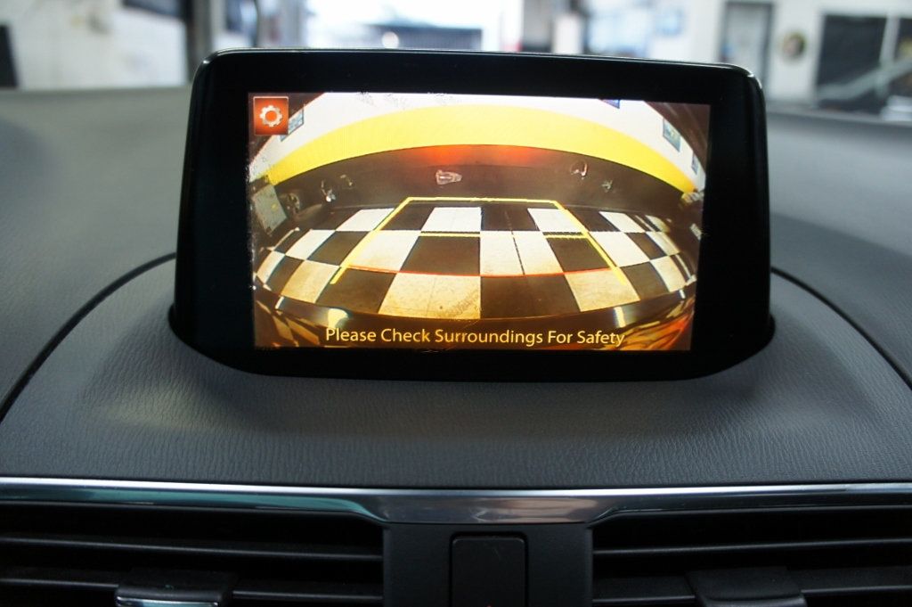 2018 Mazda Mazda3 5-Door Grand Touring, Stylish & Dependable! - 22852862 - 29