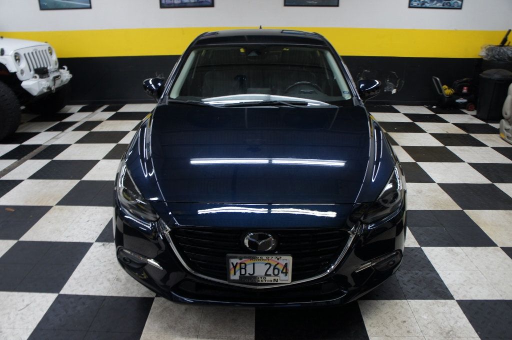 2018 Mazda Mazda3 5-Door Grand Touring, Stylish, Fun to drive! - 22852862 - 9