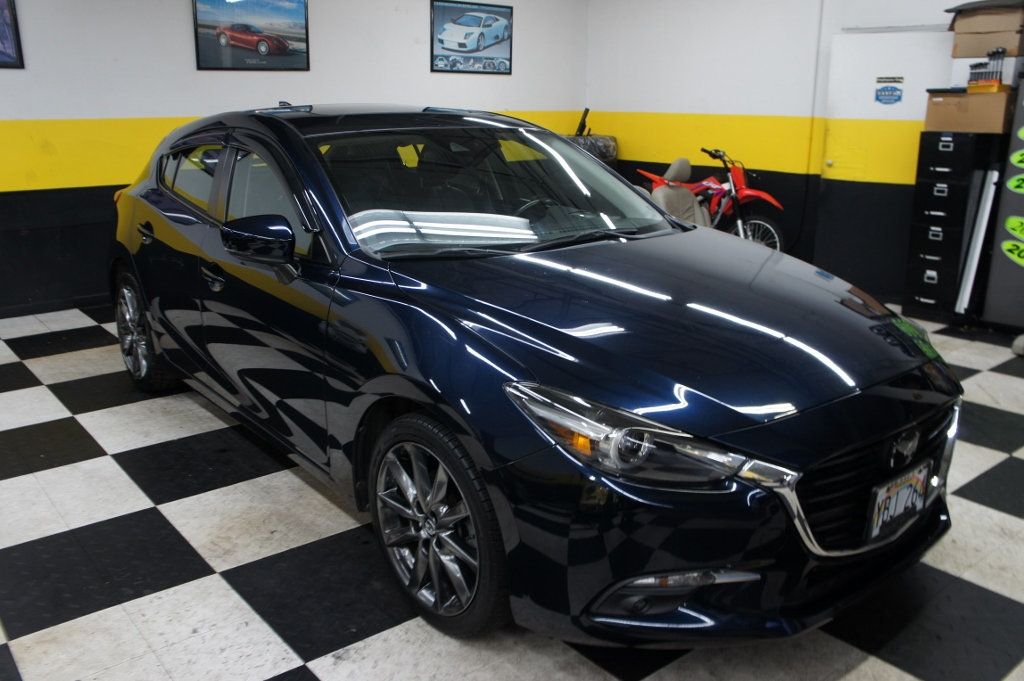 2018 Mazda Mazda3 5-Door Grand Touring, Stylish, Fun to drive! - 22852862 - 10