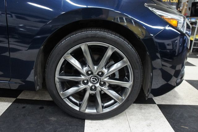 2018 Mazda Mazda3 5-Door Grand Touring, Stylish, Fun to drive! - 22852862 - 12