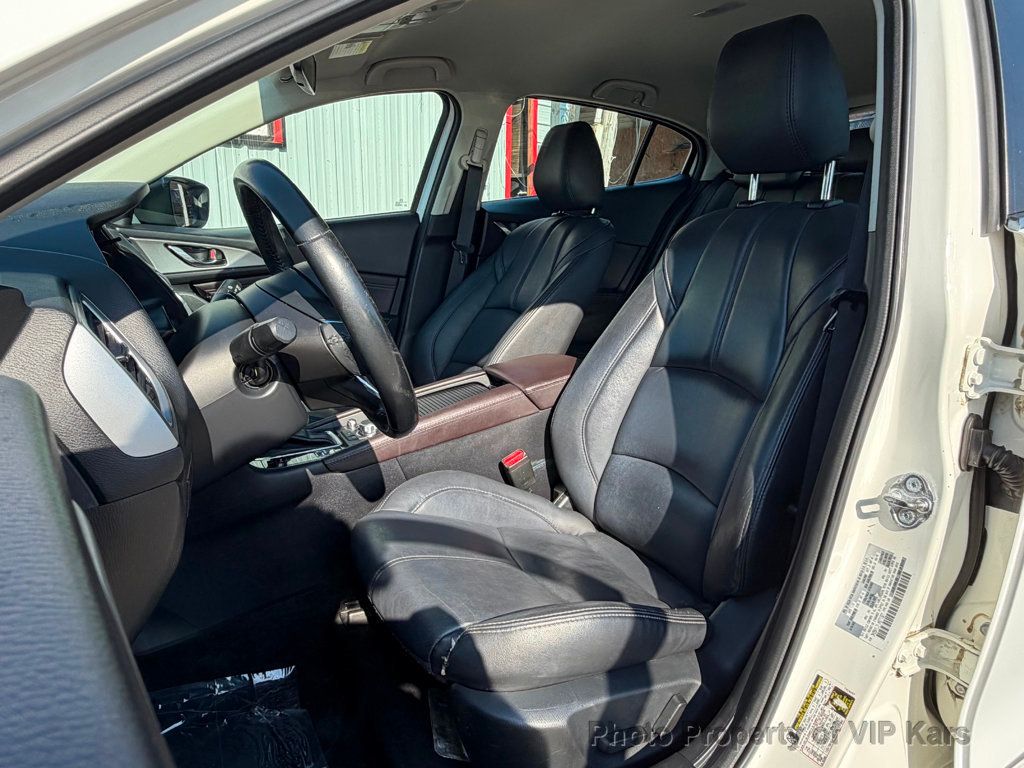 2018 Mazda Mazda3 5-Door Touring Automatic - 23029881 - 12