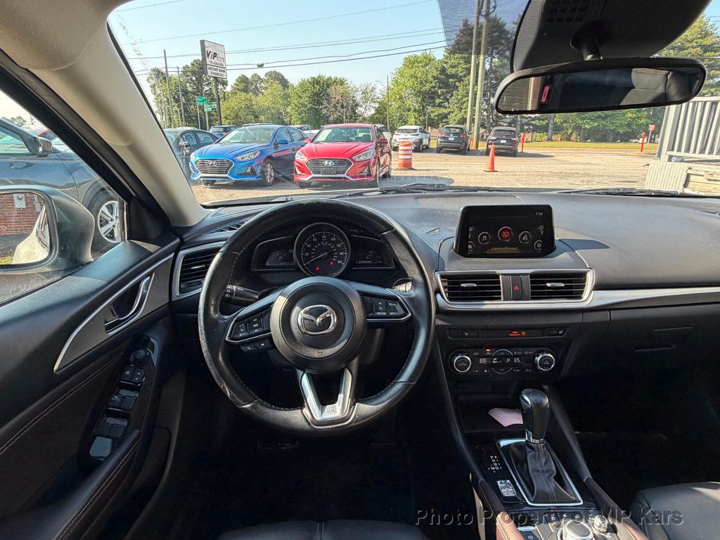 2018 Mazda Mazda3 5-Door Touring Automatic - 23029881 - 18