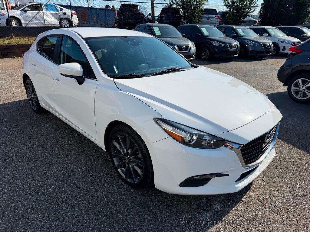 2018 Mazda Mazda3 5-Door Touring Automatic - 23029881 - 2