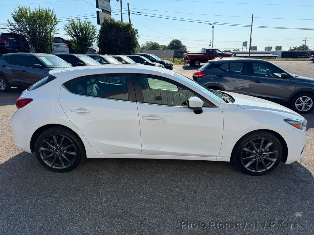 2018 Mazda Mazda3 5-Door Touring Automatic - 23029881 - 3
