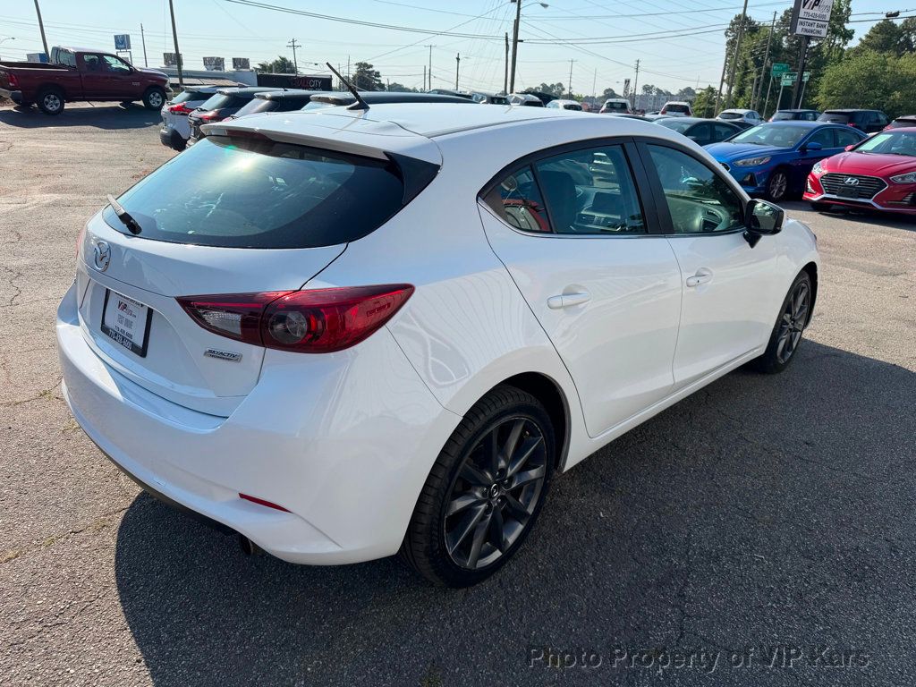 2018 Mazda Mazda3 5-Door Touring Automatic - 23029881 - 4