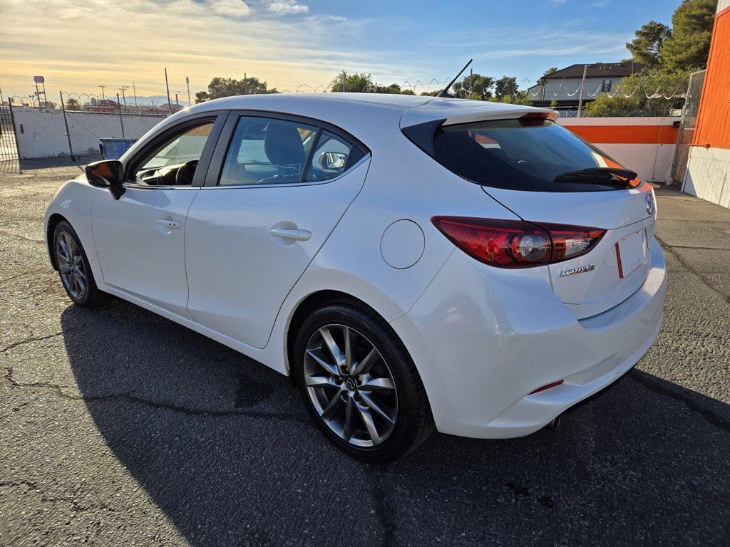 2018 Mazda Mazda3 5-Door Touring Automatic - 22720633 - 2