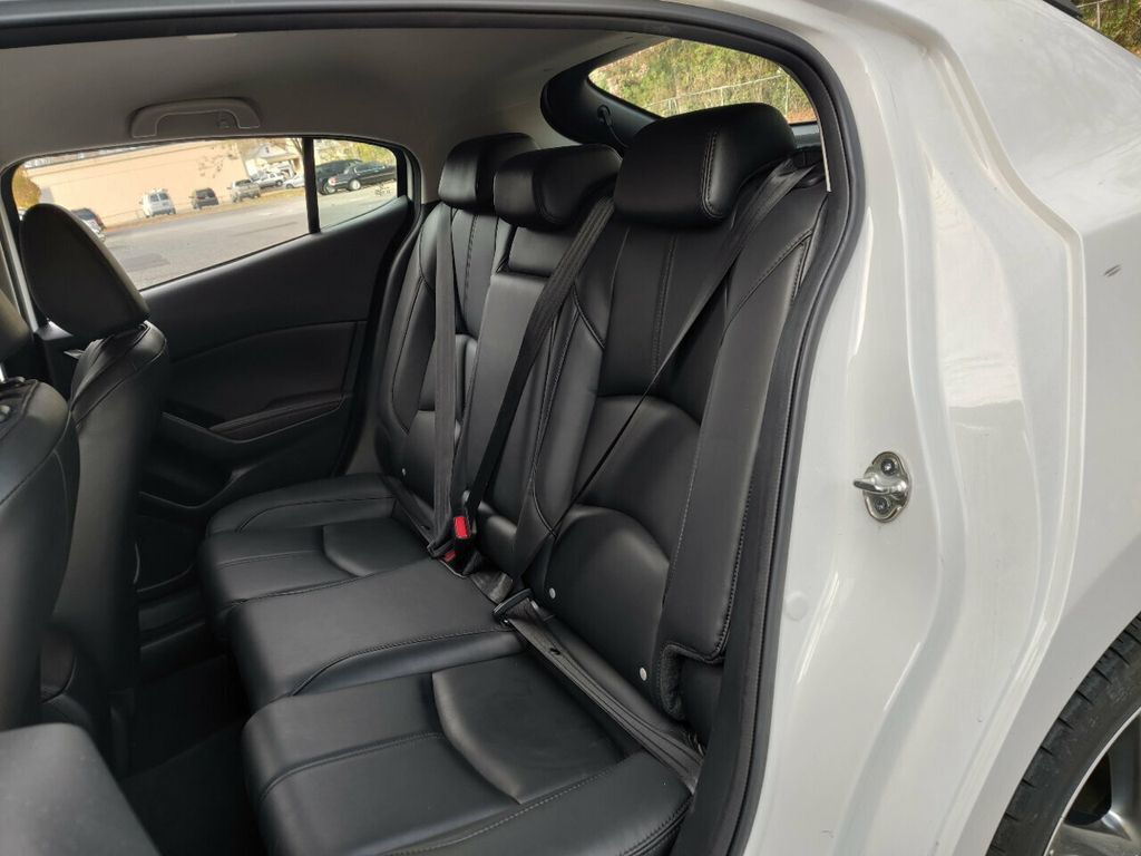 2018 Mazda Mazda3 5-Door Touring Automatic - 19553517 - 10