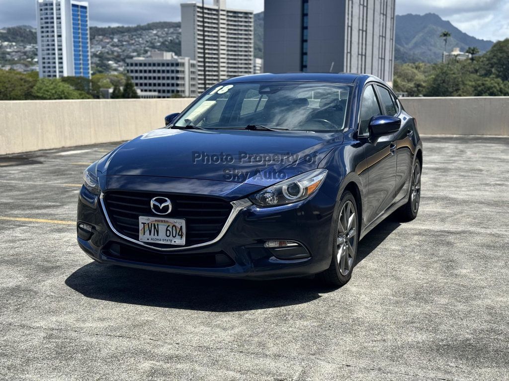 2018 Mazda Mazda3 5-Door Touring Hatchback 4D - 22410798 - 0