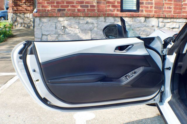 2018 Mazda MX-5 Miata LocalTrade/MX-5-Grand-Touring/HeatedSeats/PushButtonStart/NAV - 23015816 - 16