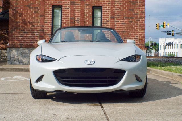 2018 Mazda MX-5 Miata LocalTrade/MX-5-Grand-Touring/HeatedSeats/PushButtonStart/NAV - 23015816 - 1