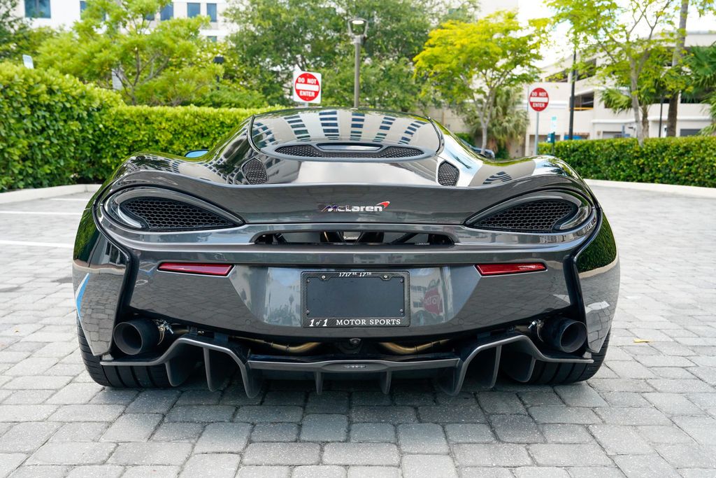 2018 McLaren 570GT Coupe - 23036383 - 24