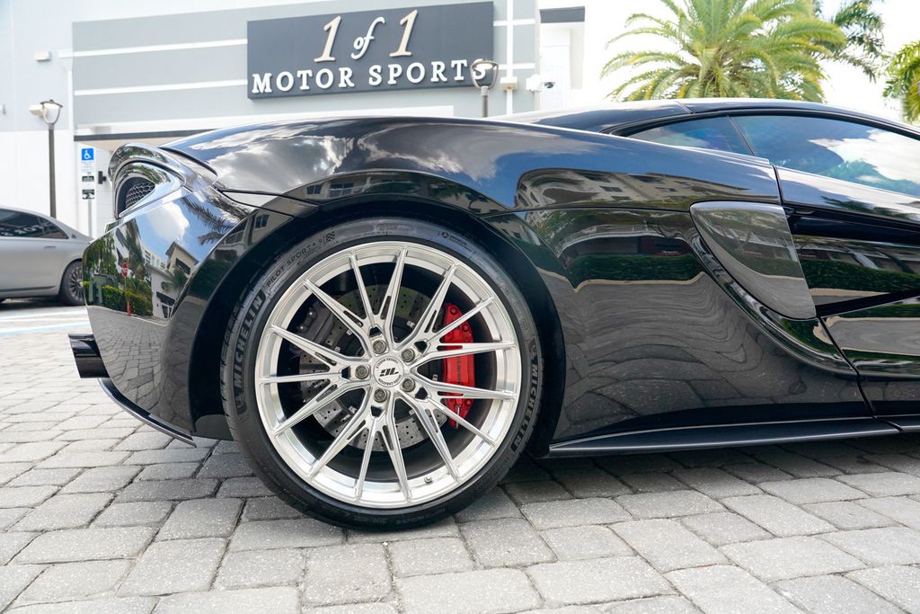 2018 McLaren 570GT Coupe - 23036383 - 29