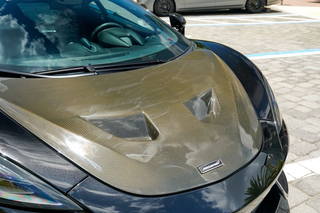 2018 McLaren 570GT Coupe - 23036383 - 39