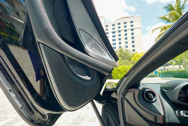 2018 McLaren 570GT Coupe - 23036383 - 55