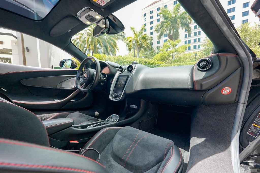 2018 McLaren 570GT Coupe - 23036383 - 79