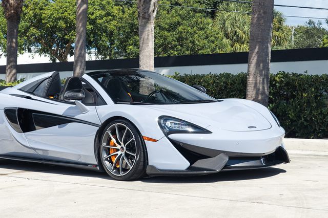2018 McLaren 570S Spider - 22933963 - 12