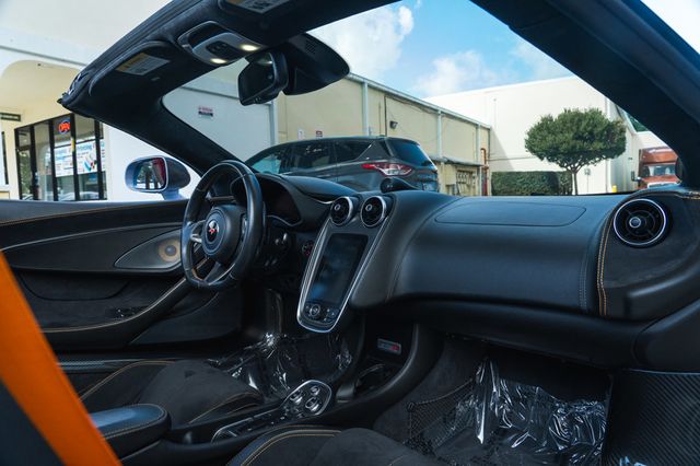 2018 McLaren 570S Spider - 22933963 - 24
