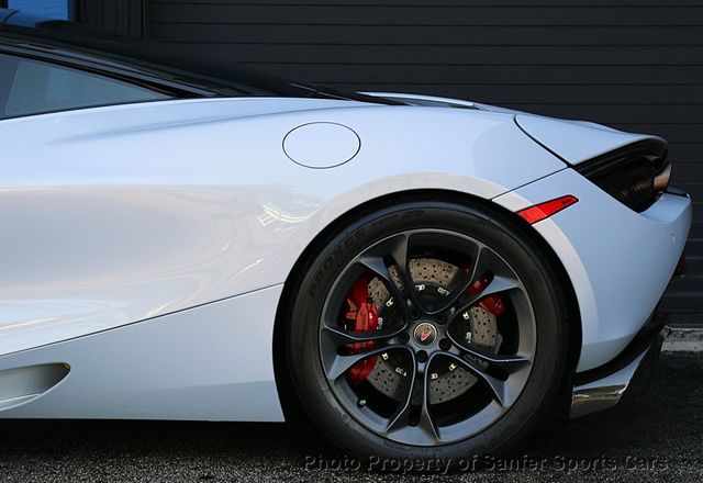 2018 McLaren 720S Launch Edition  - 23019763 - 20