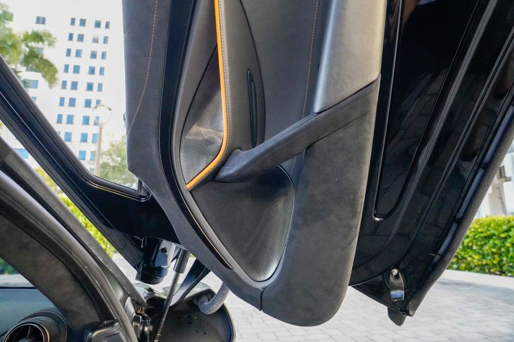 2018 McLaren 720S Performance Coupe - 22936228 - 70