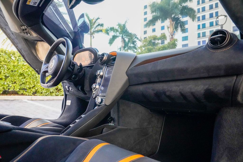 2018 McLaren 720S Performance Coupe - 22936228 - 74