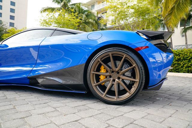 2018 McLaren 720S Performance Coupe - 22942328 - 16