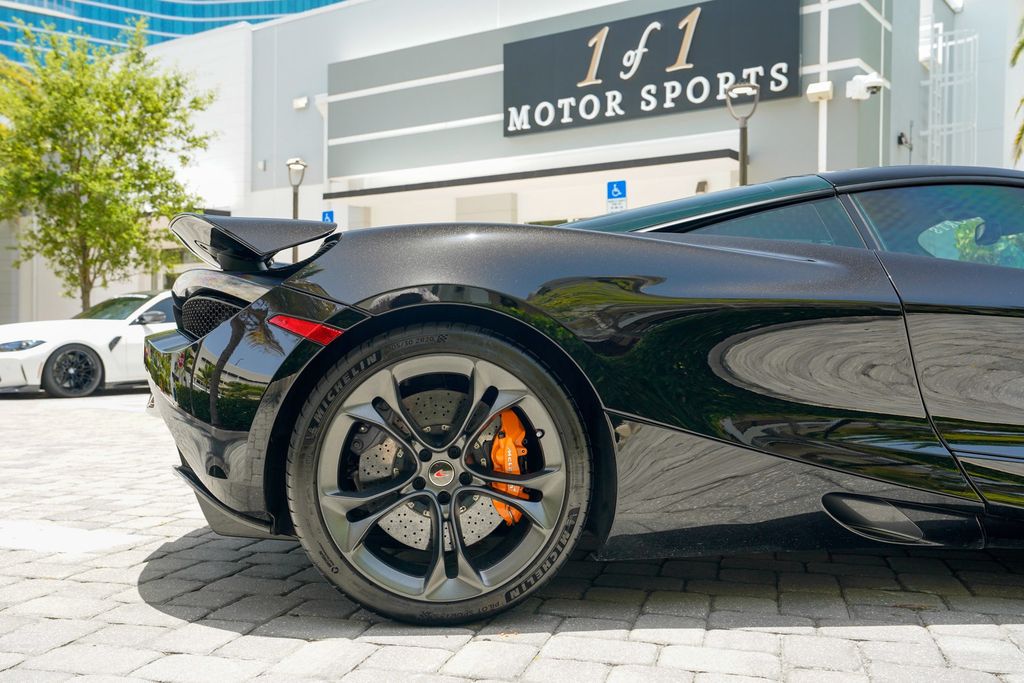 2018 McLaren 720S Performance Coupe - 23048879 - 31