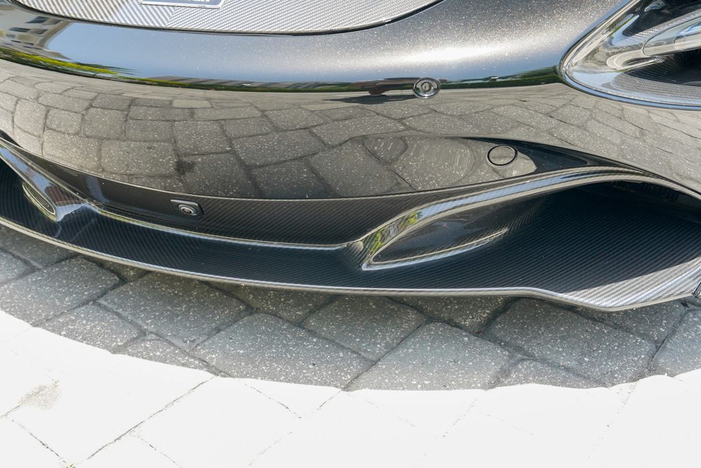 2018 McLaren 720S Performance Coupe - 23048879 - 38