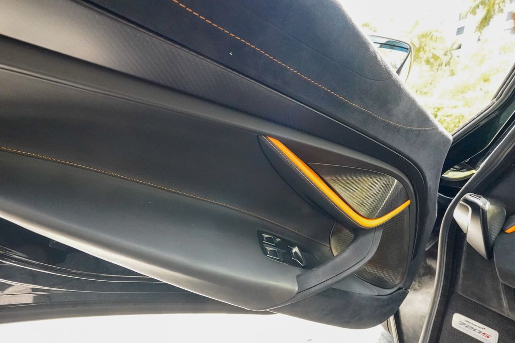 2018 McLaren 720S Performance Coupe - 23048879 - 59