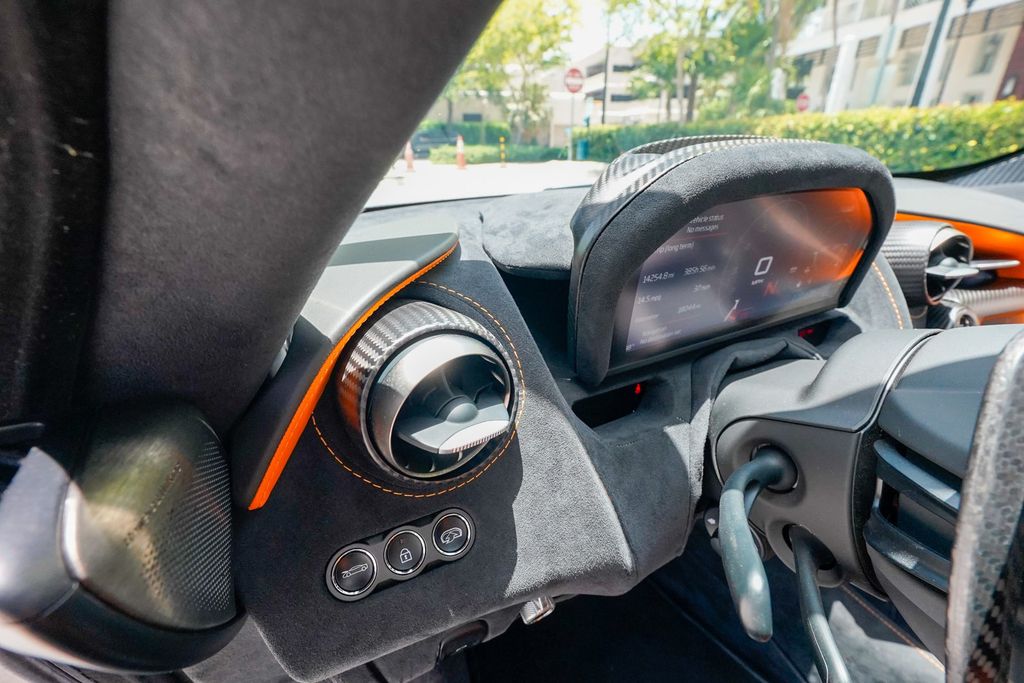 2018 McLaren 720S Performance Coupe - 23048879 - 67