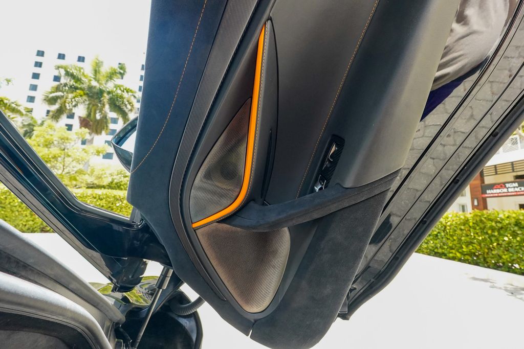 2018 McLaren 720S Performance Coupe - 23048879 - 85