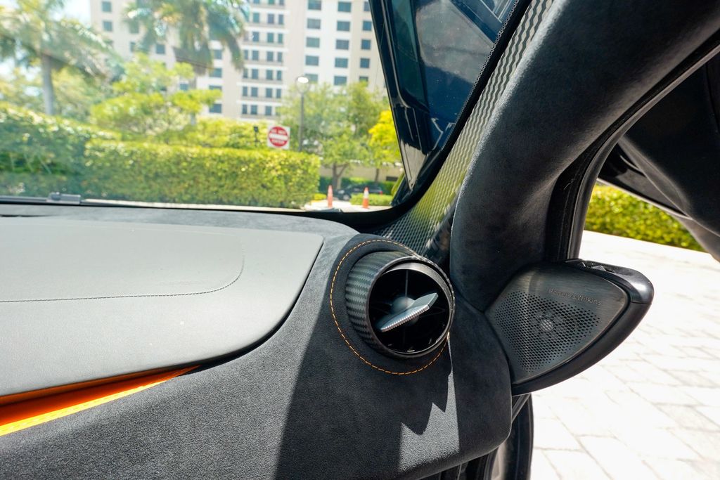 2018 McLaren 720S Performance Coupe - 23048879 - 93